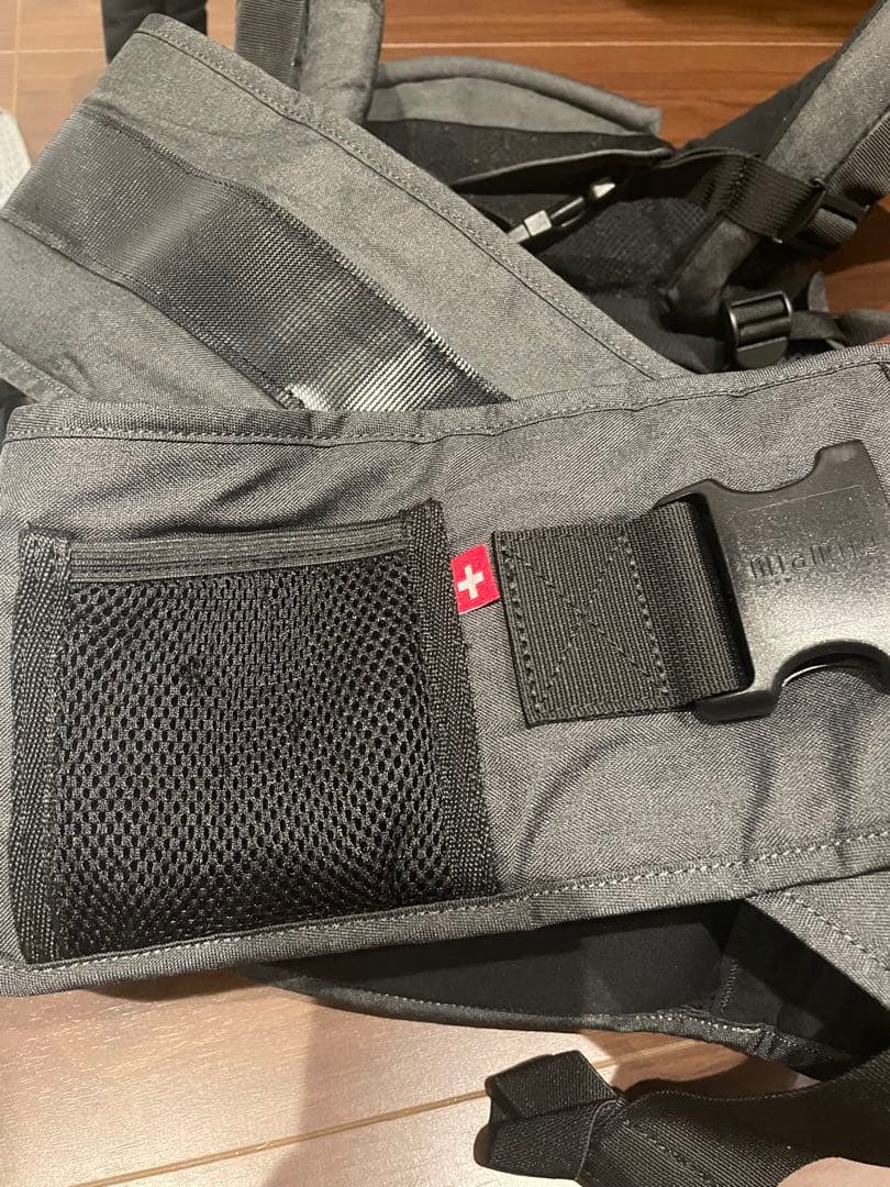 miamily ミアミリー ヒップスタープラス 日本モデル ベビービョルン２点