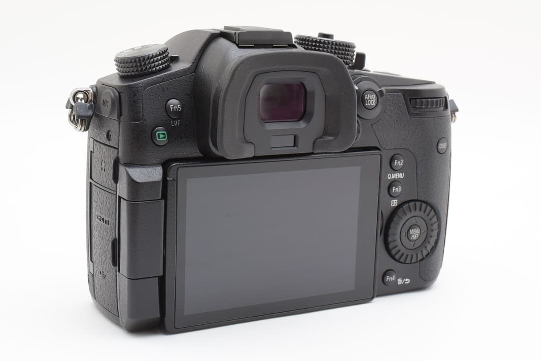 ■ ほぼ新品 ■ Panasonic LUMIX DC-GH5