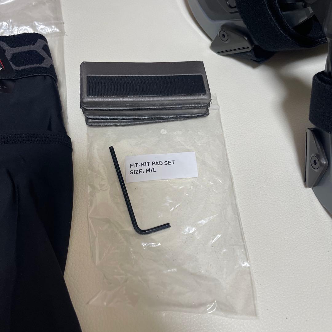 マクダビッド (McDavid) M4200右膝サポーター　Lサイズ 未使用