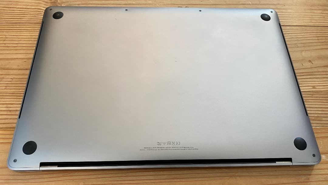 MacBook Pro 2018 15inch　メモリ32GB　512GB