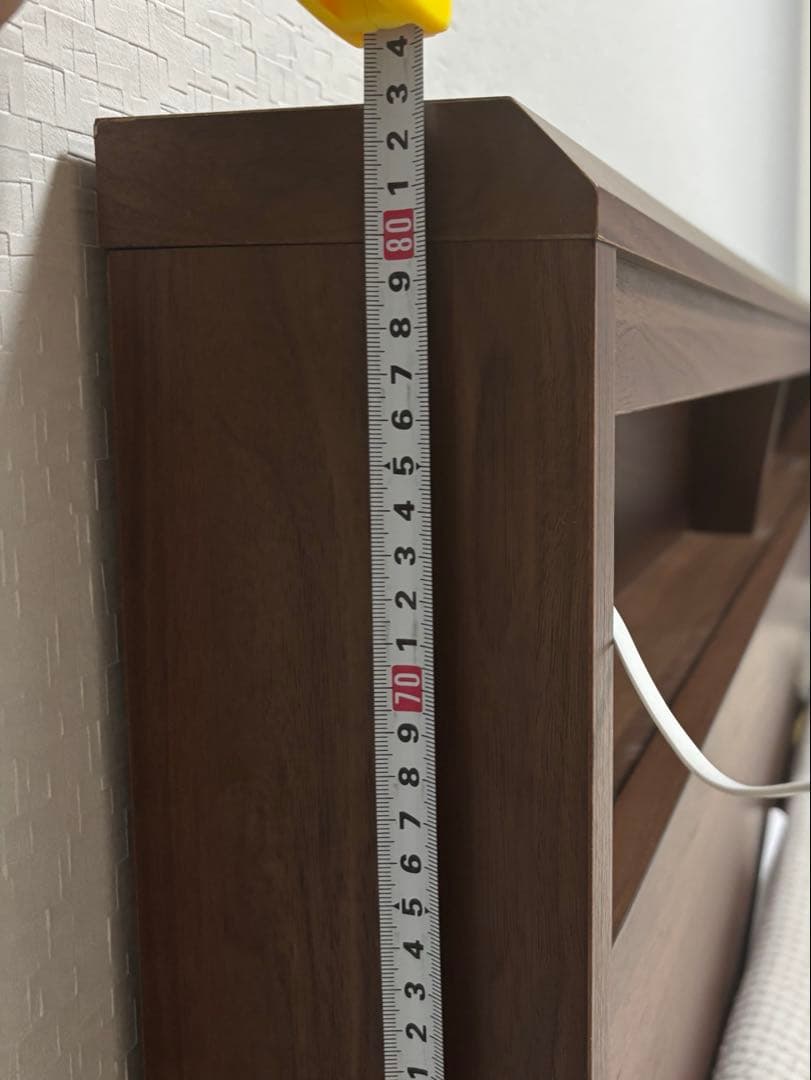 クイーンベッドフレーム 木製スラット LEDライト付き