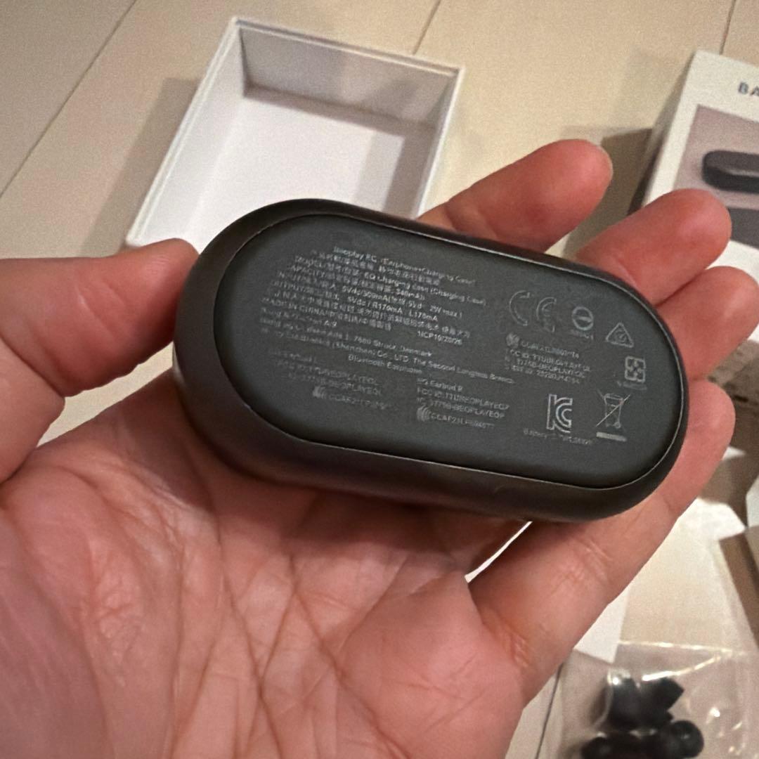 Bang & Olufsen Beoplay EQ ワイヤレスイヤホン