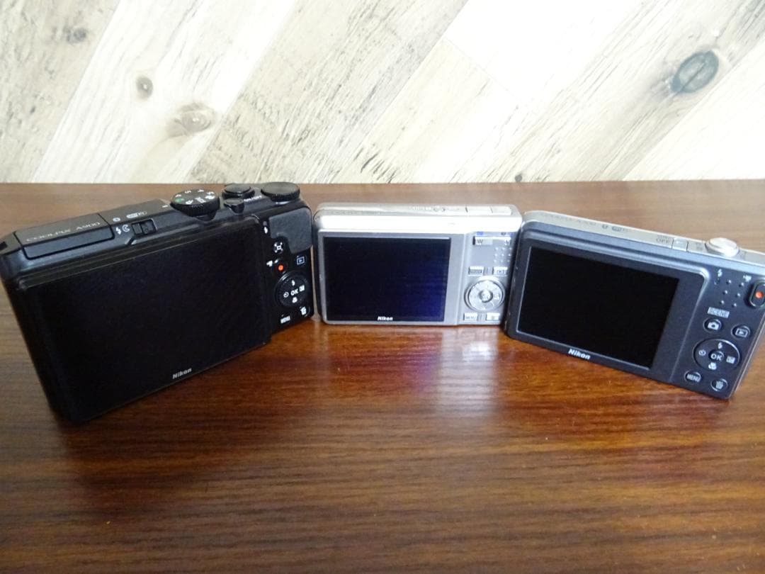阪018 ニコン COOLPIX 3点 まとめ売り A900 A300 S550