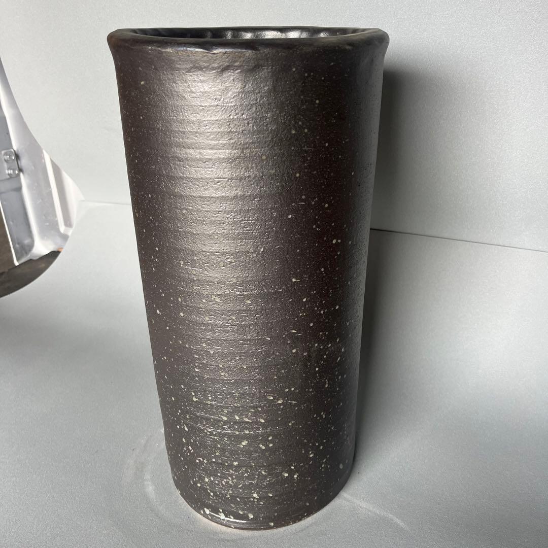 信楽焼傘立て  窓ねこ 高さ４6cm