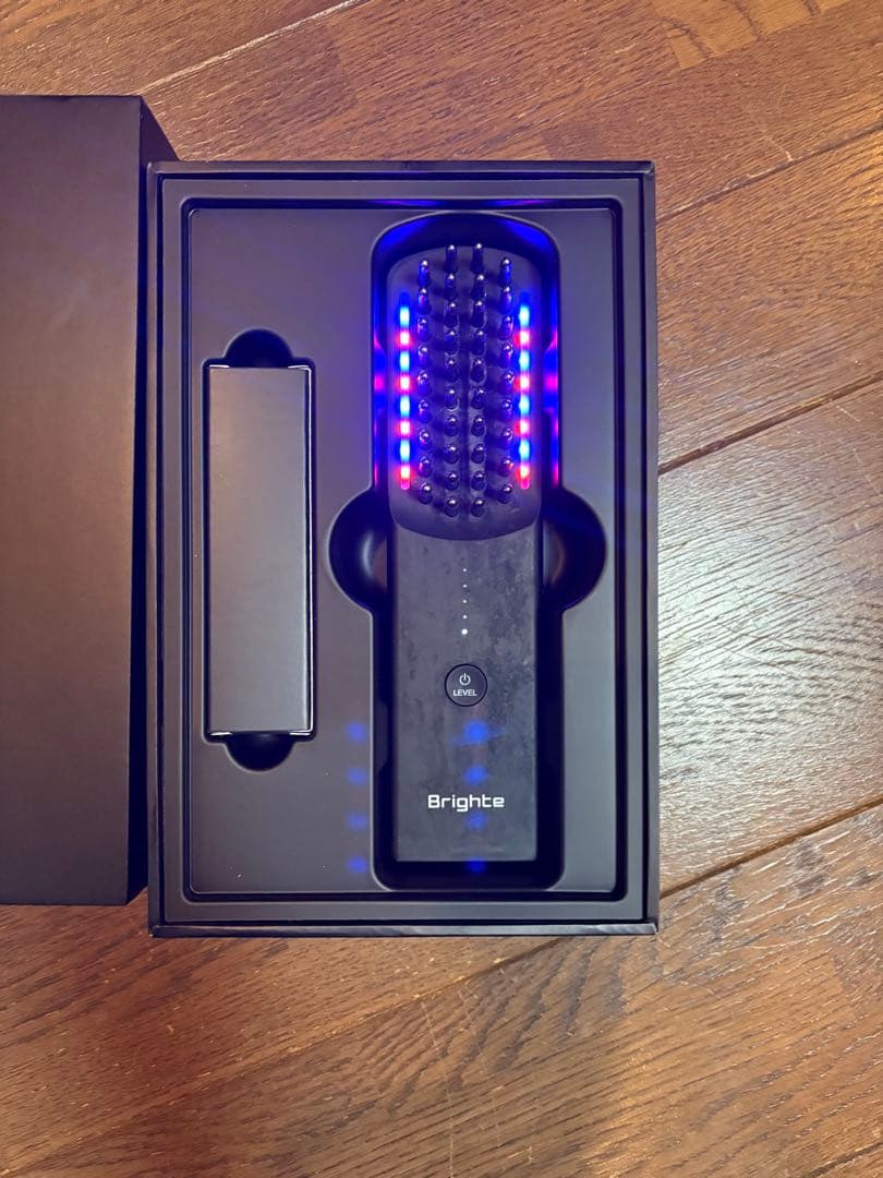 Brighte ELEKIBRUSH 美顔器（旧型）