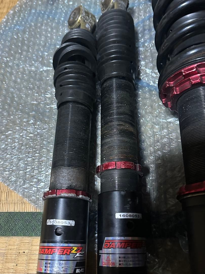 見切り処分！ハリアー　BLITZ ダンパーZZR