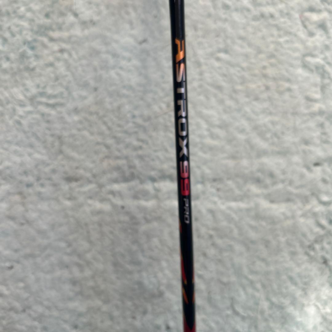 ASTROX 99 PRO バドミントンラケット 黒赤