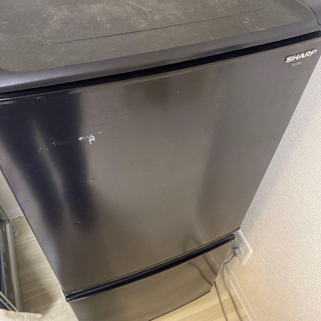 送料込み　SHARP 140L 冷蔵庫 SJ-14S ブラック