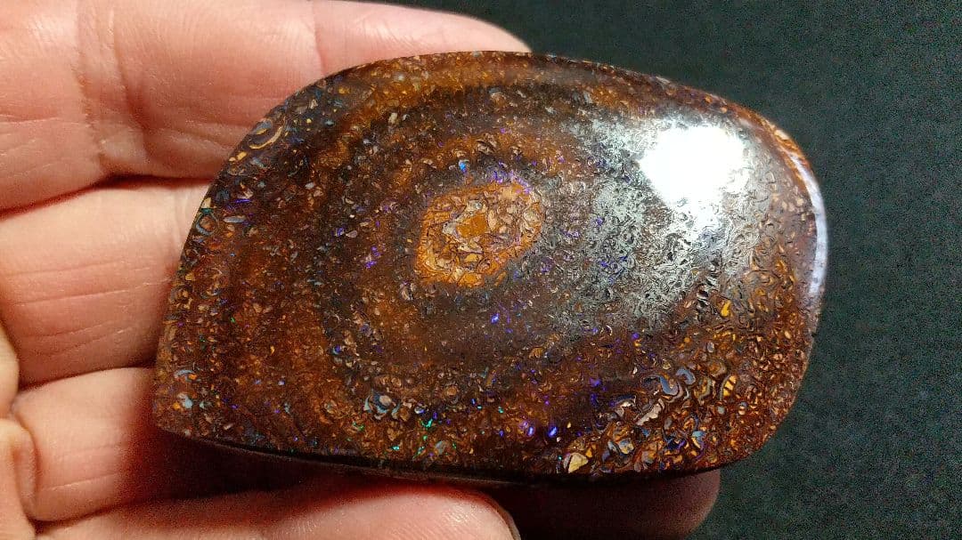 ボルダ―オパ―ル 原石