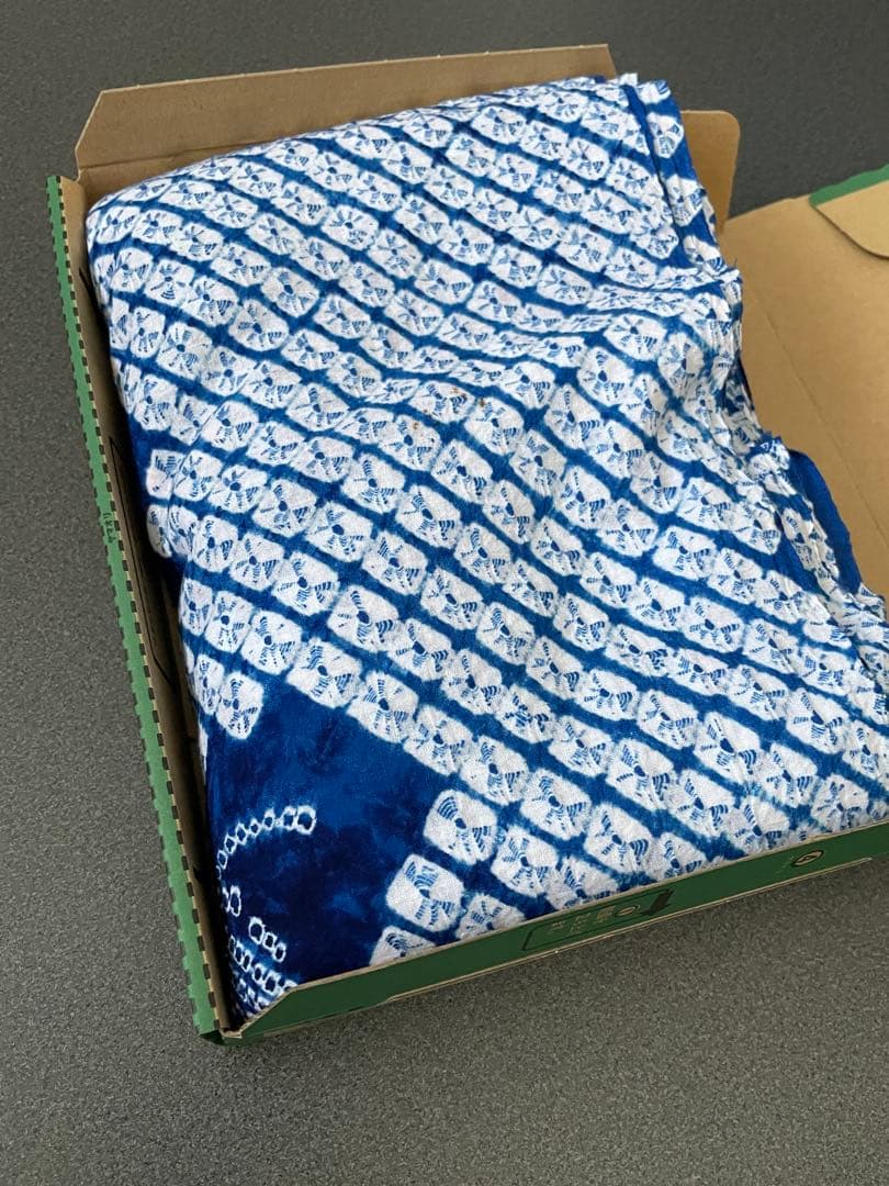 着物　絞り　浴衣布地　ブルー系　夏用ワンピース　浴衣　ハンドメイド　新品　1反