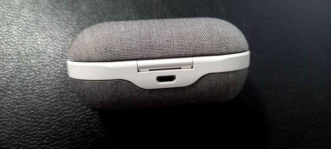 大幅値下‼️横浜Fマリノス 限定SE04ワイヤレスイヤホンBluetooth5❗