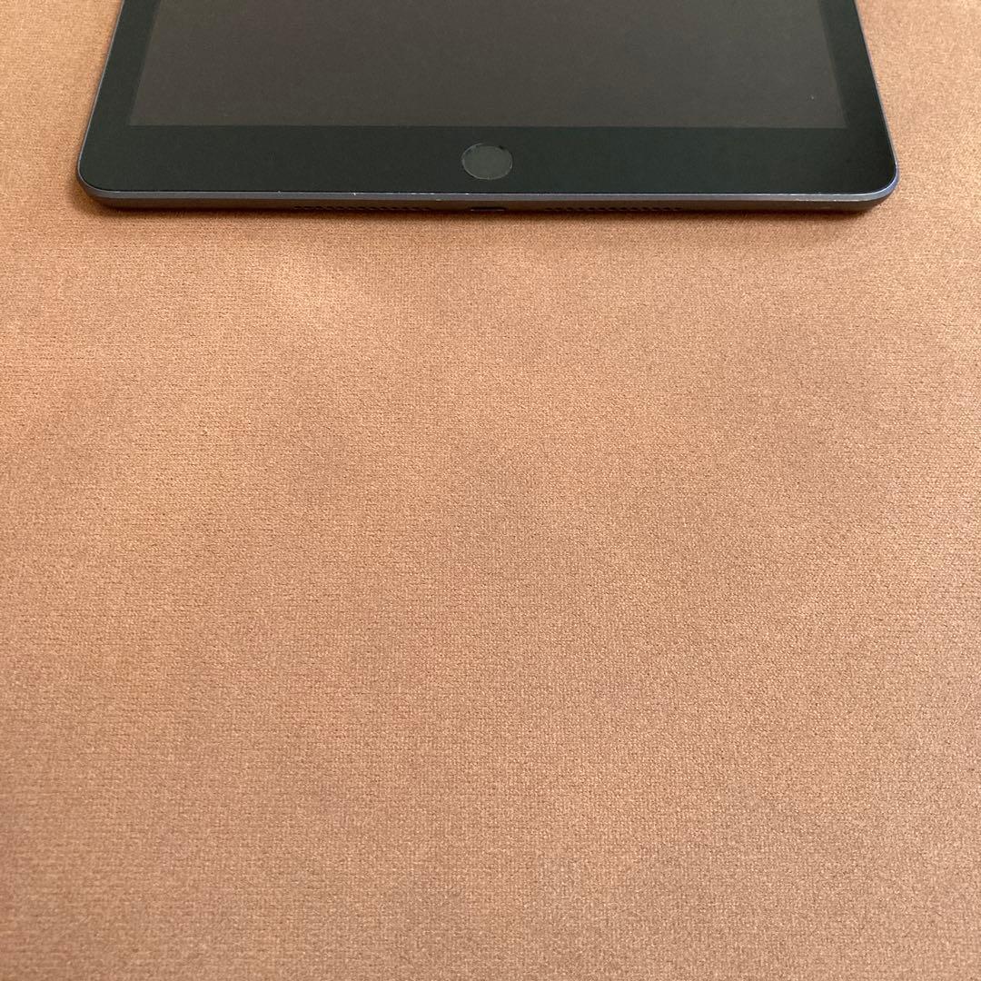 3259【早い者勝ち】iPad7 第7世代 32GB WIFIモデル☆