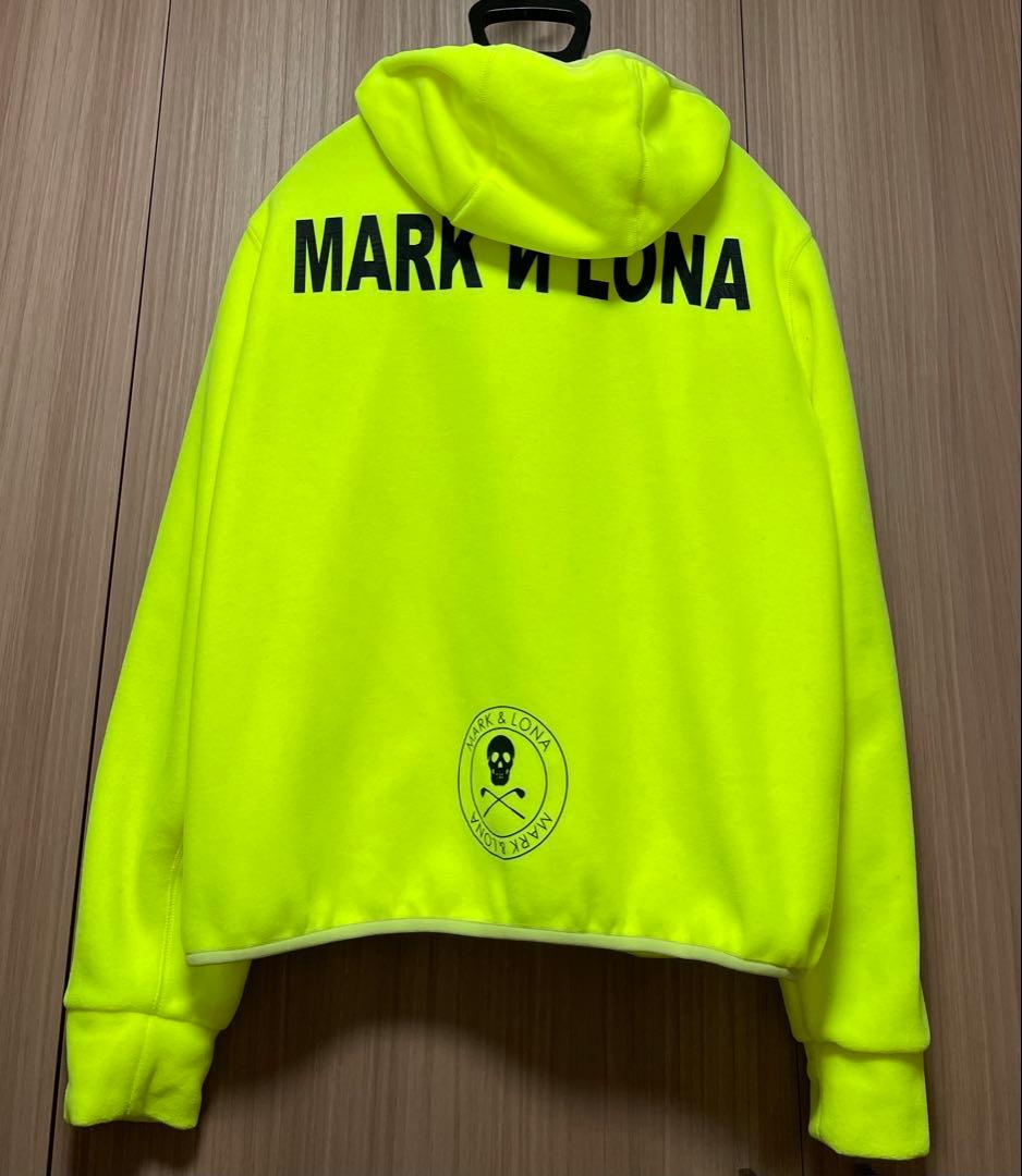 メンズウェア MARK&LONA M* Embossed Down Coat