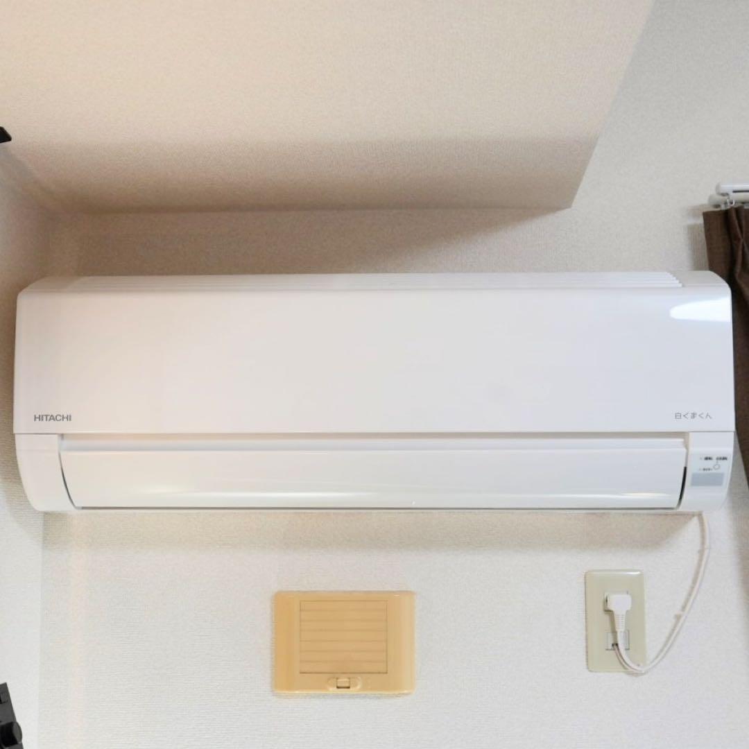 日立　ルームエアコン　白くまくん　RAS-AJ22N(W)