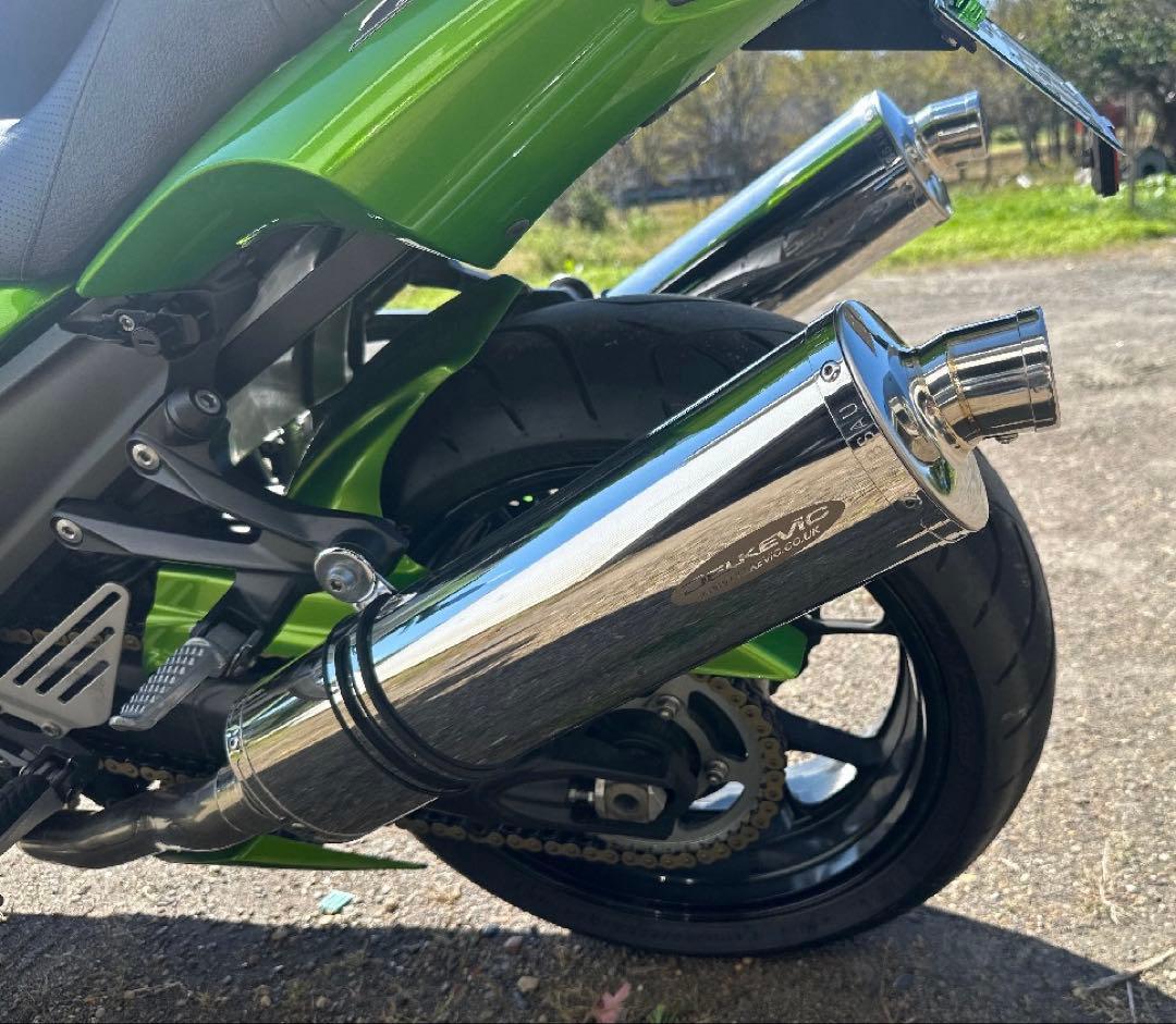 DELKEVIC ZZR1400-ZX14（06〜11モデル）スリップオン