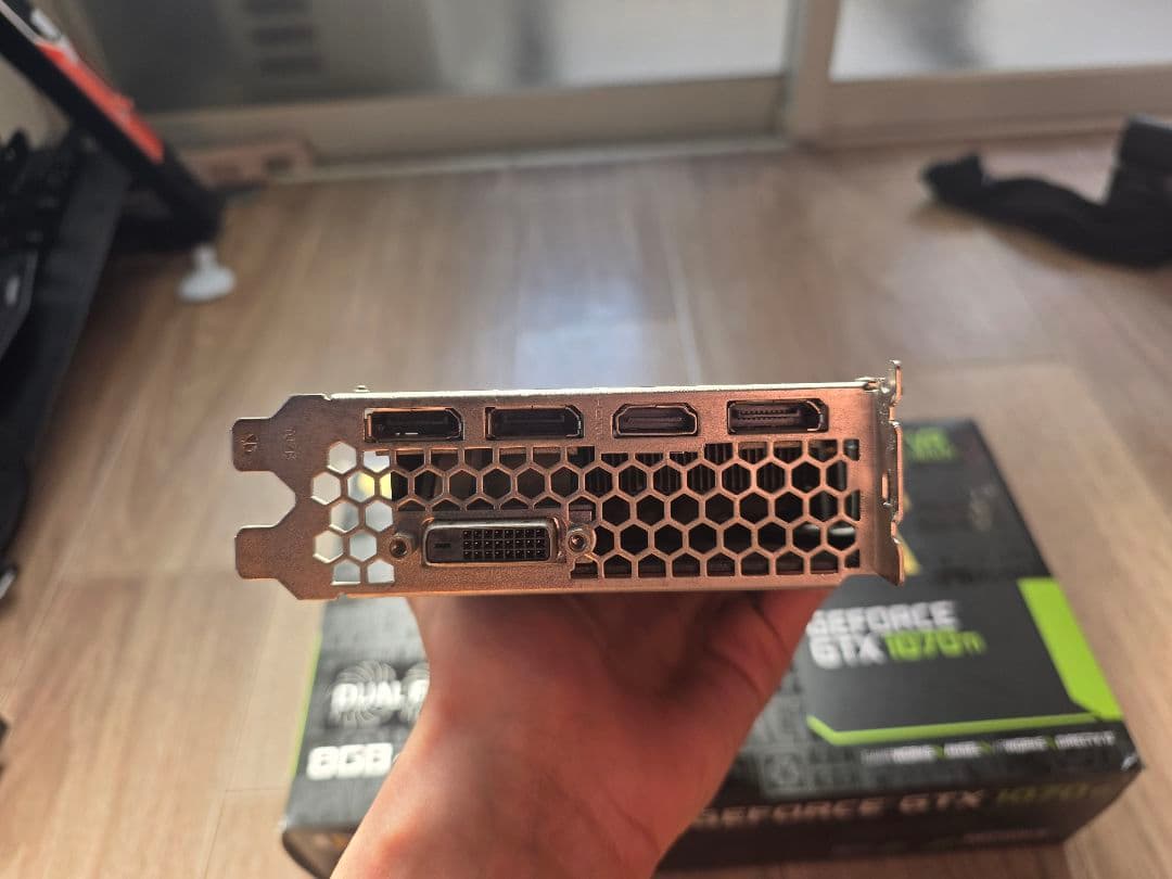 GeForce GTX 1070Ti 8GB グラフィックボード