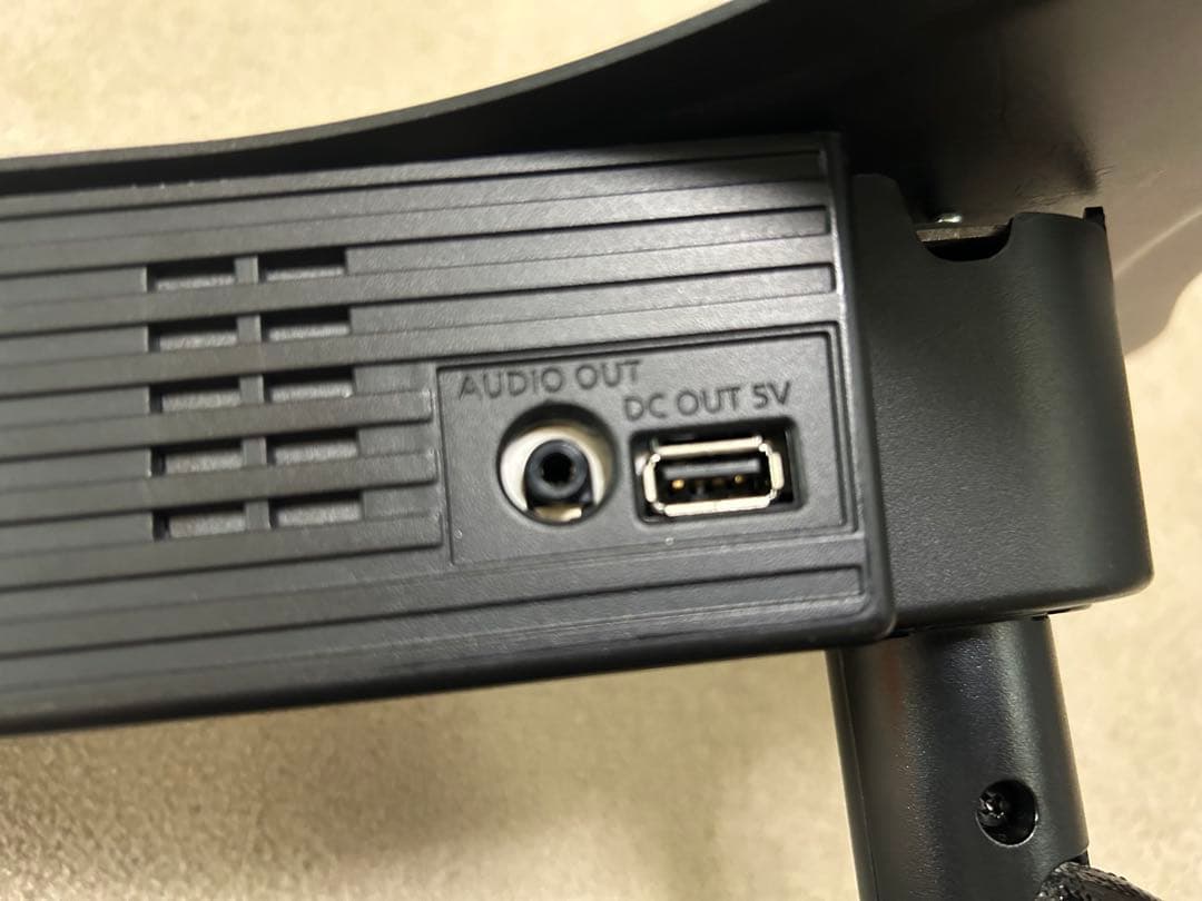 【中古美品】パナソニック　DLPプロジェクターNTN9100B 置型タイプ