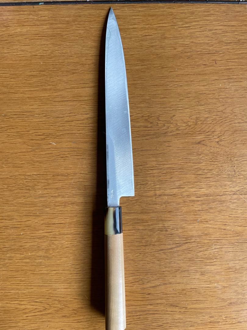 久喜 本水牛 左用 柳刃包丁 青紙 240mm