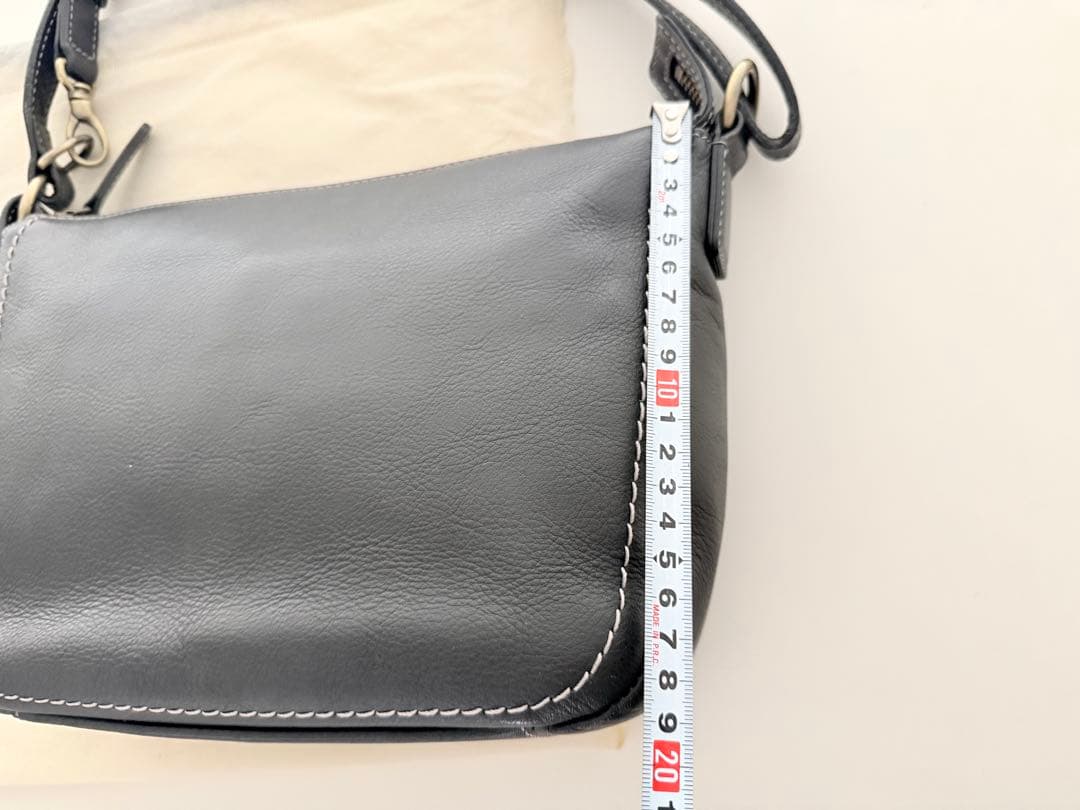 【土屋鞄製作所】ショルダーバッグ/黒/防水