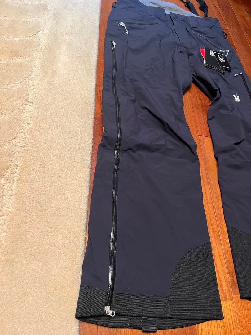 新品未使用品！スパイダー スキー スノーボードウェア パンツ Mサイズ