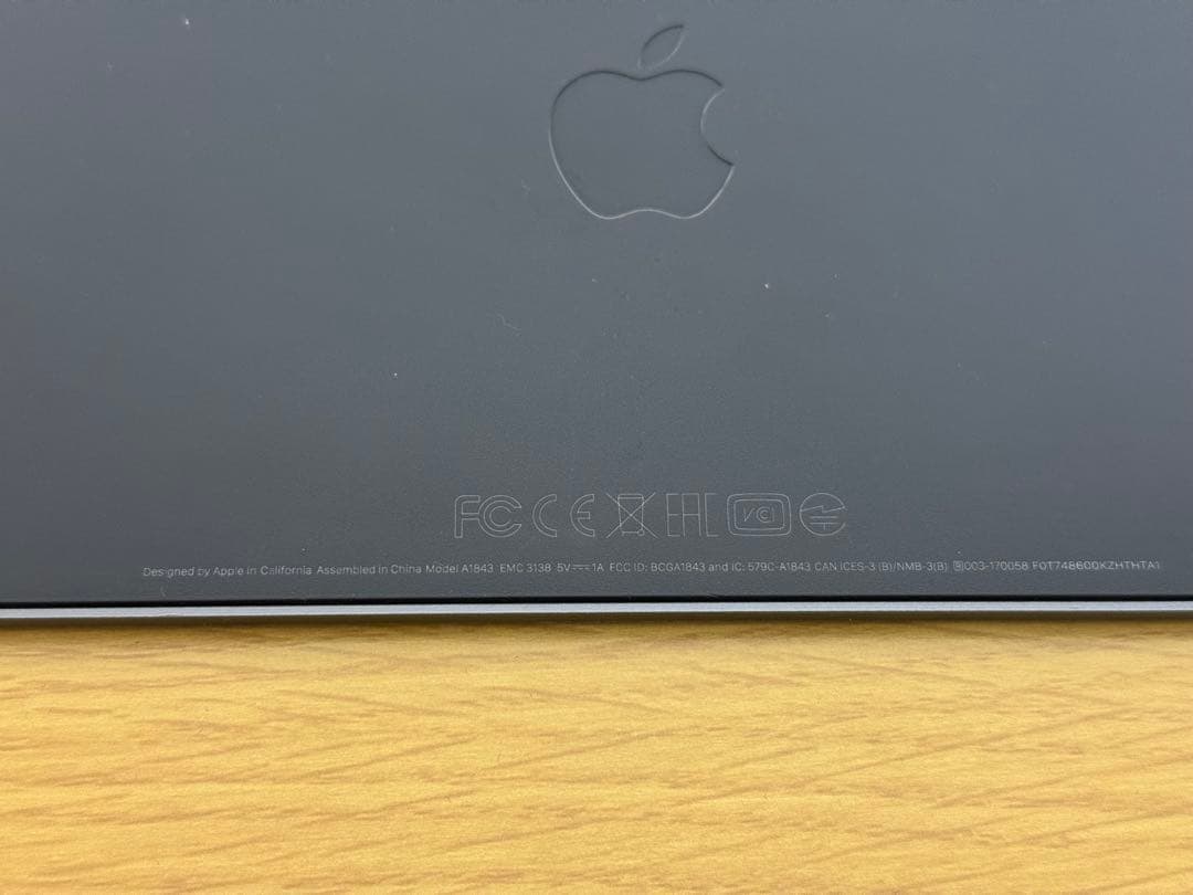 MacBook本体 Macbook pro 15inch 2017 A1707