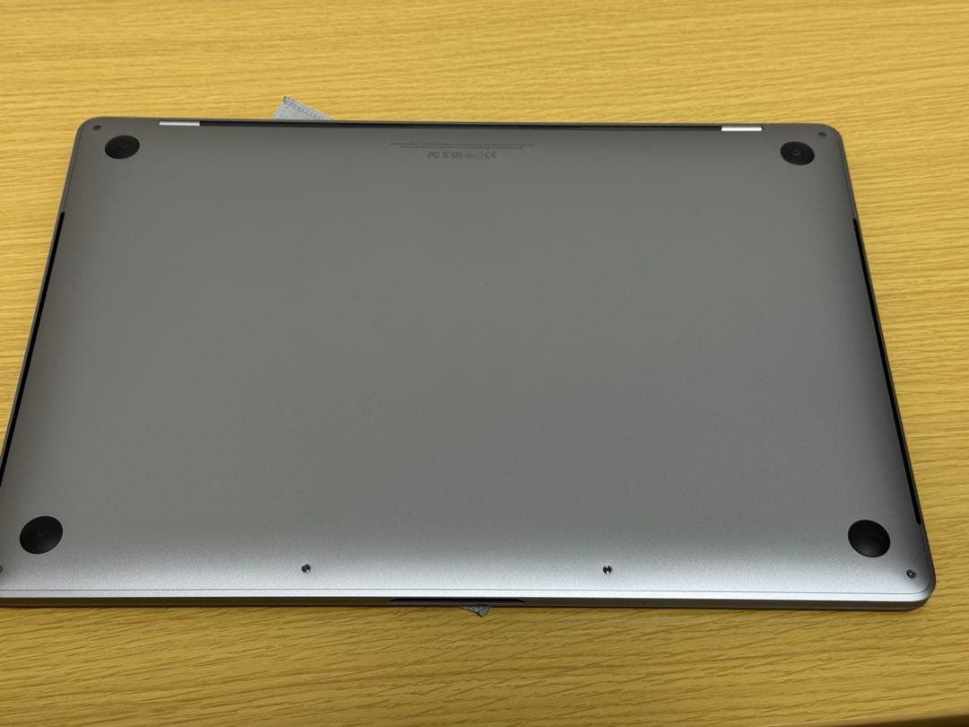 MacBook本体 Macbook pro 15inch 2017 A1707