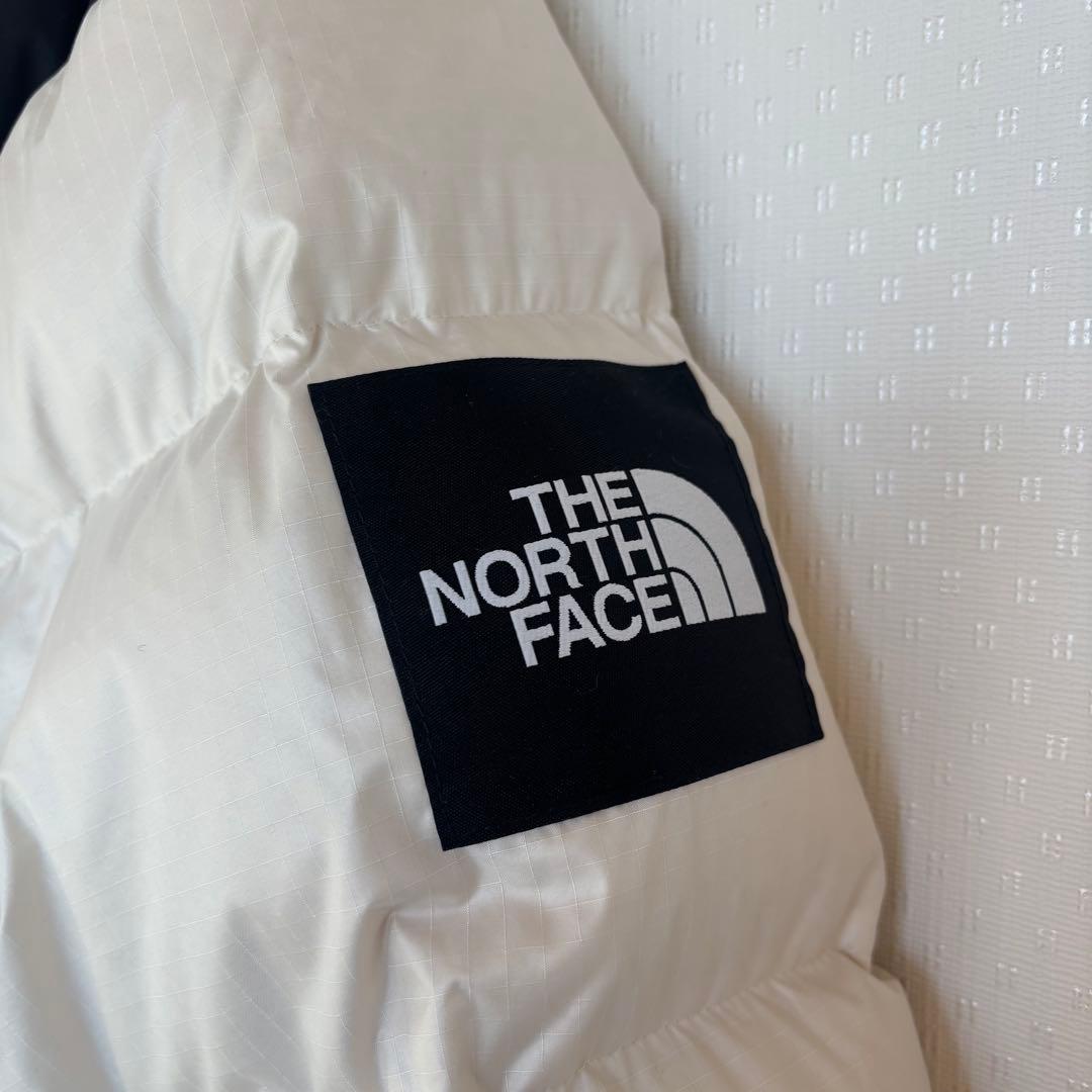 【日本未入荷】【韓国限定】ノースフェイスダウンジャケットLサイズ