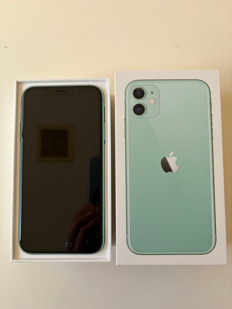 ☆ジャンク品 iPhone 11 Green 256GB 箱付き SIMフリー