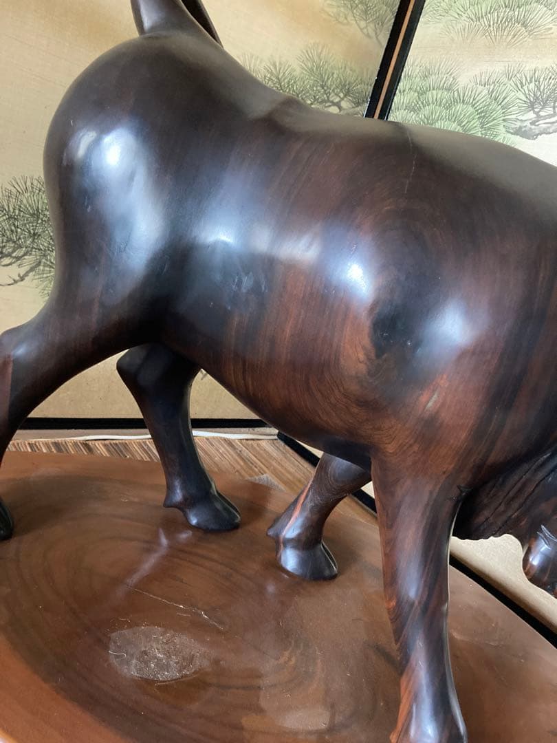 インテリア　和室家具　牛　雄牛　銘木