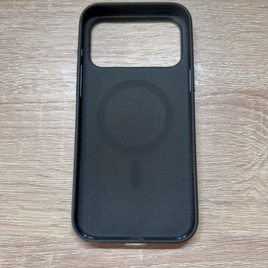 iPhone 17 Pro Max テックウーブンケース ブラック