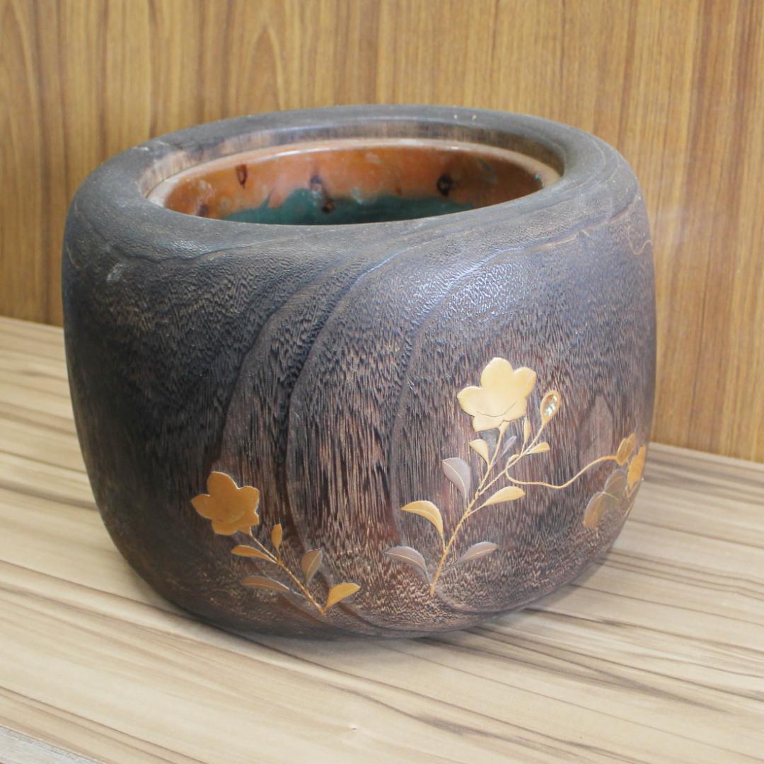 桐火鉢　高蒔絵・螺鈿細工　その１