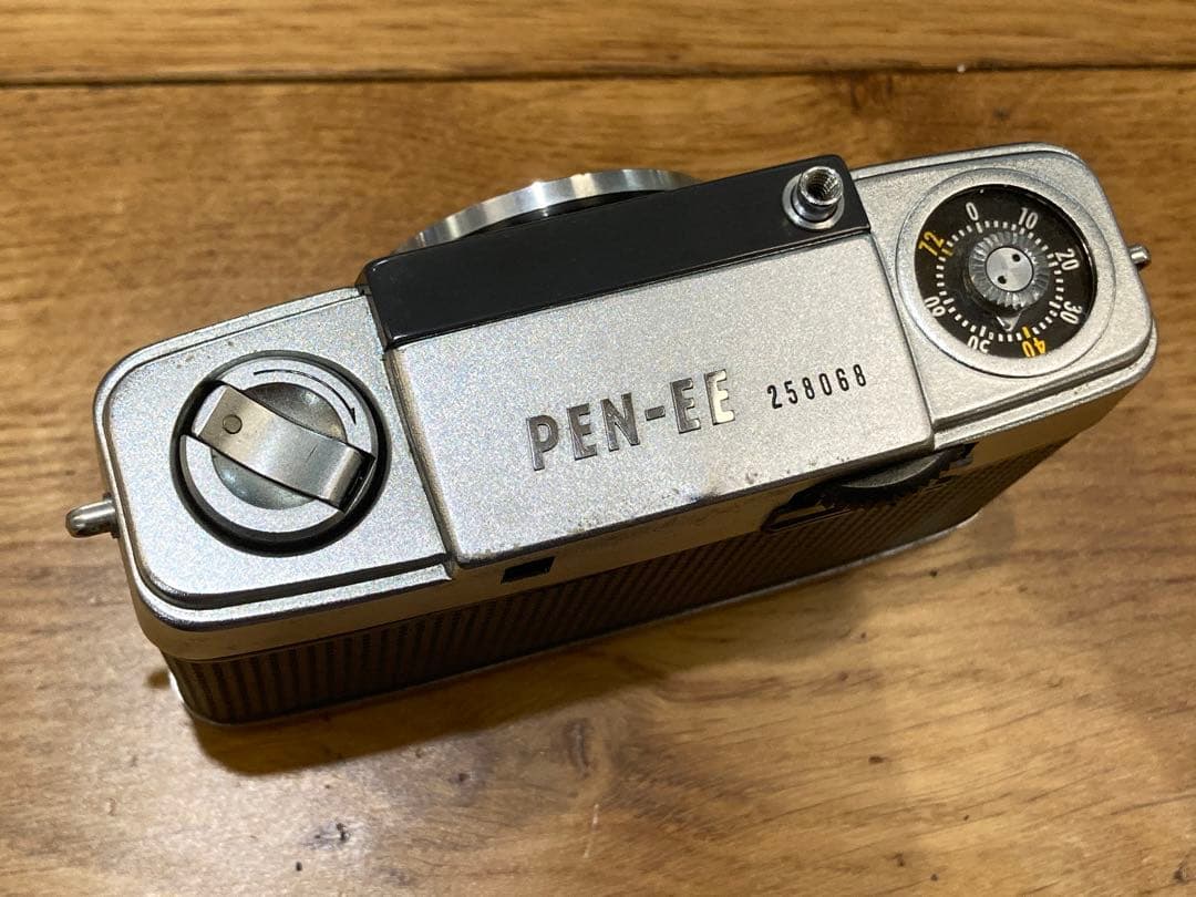 OLYMPUS Pen フィルムカメラ レンズキャップ付き