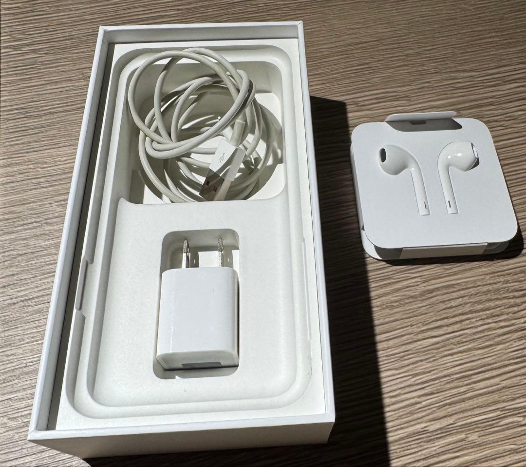 iPhone Xs 64GB 75% シルバー SIMフリー