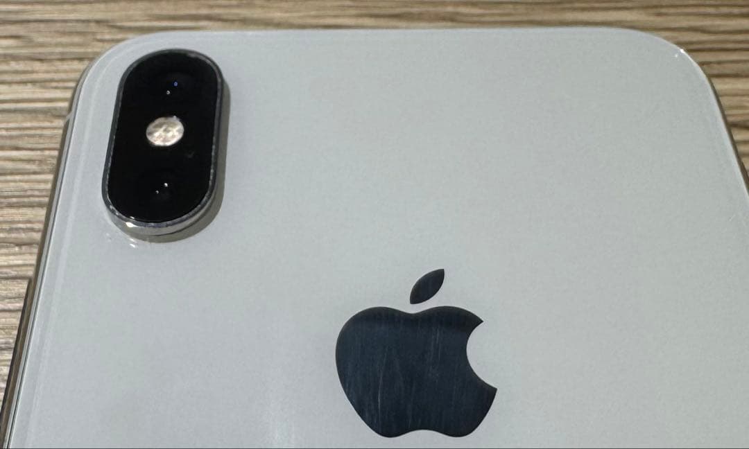 iPhone Xs 64GB 75% シルバー SIMフリー