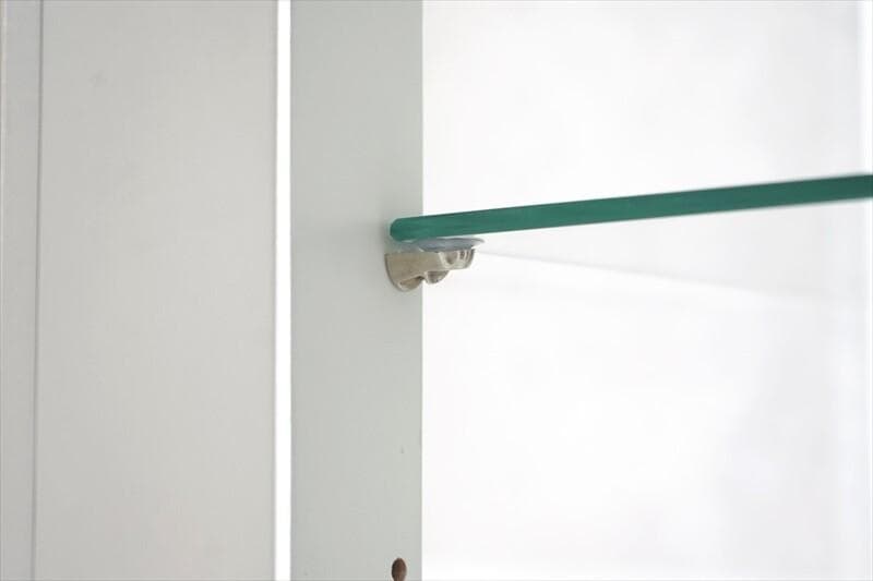 マホガニーの温もり｜ガラス キャビネット WH　ホワイト幅79ｃｍ高さ154ｃｍ