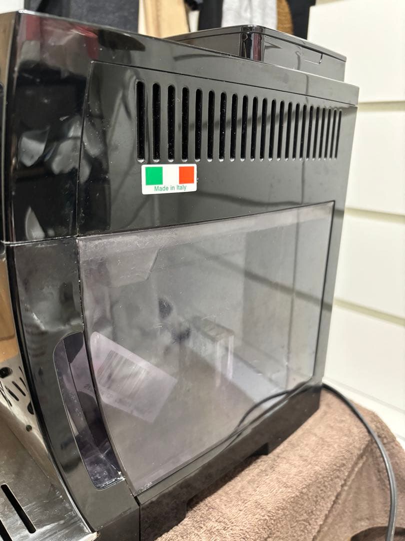 De'Longhi Magnifica 全自動コーヒーマシン