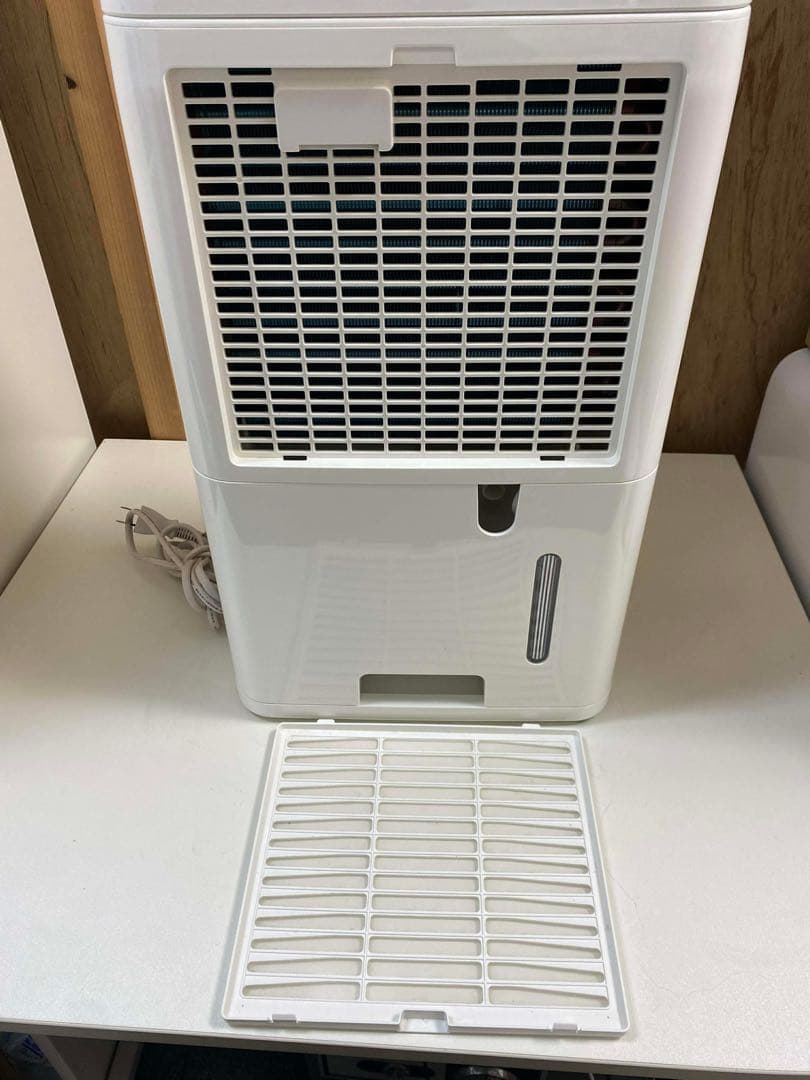 アイリスオーヤマ 衣類乾燥除湿機 DCE-6515 2017年製 中古 美品