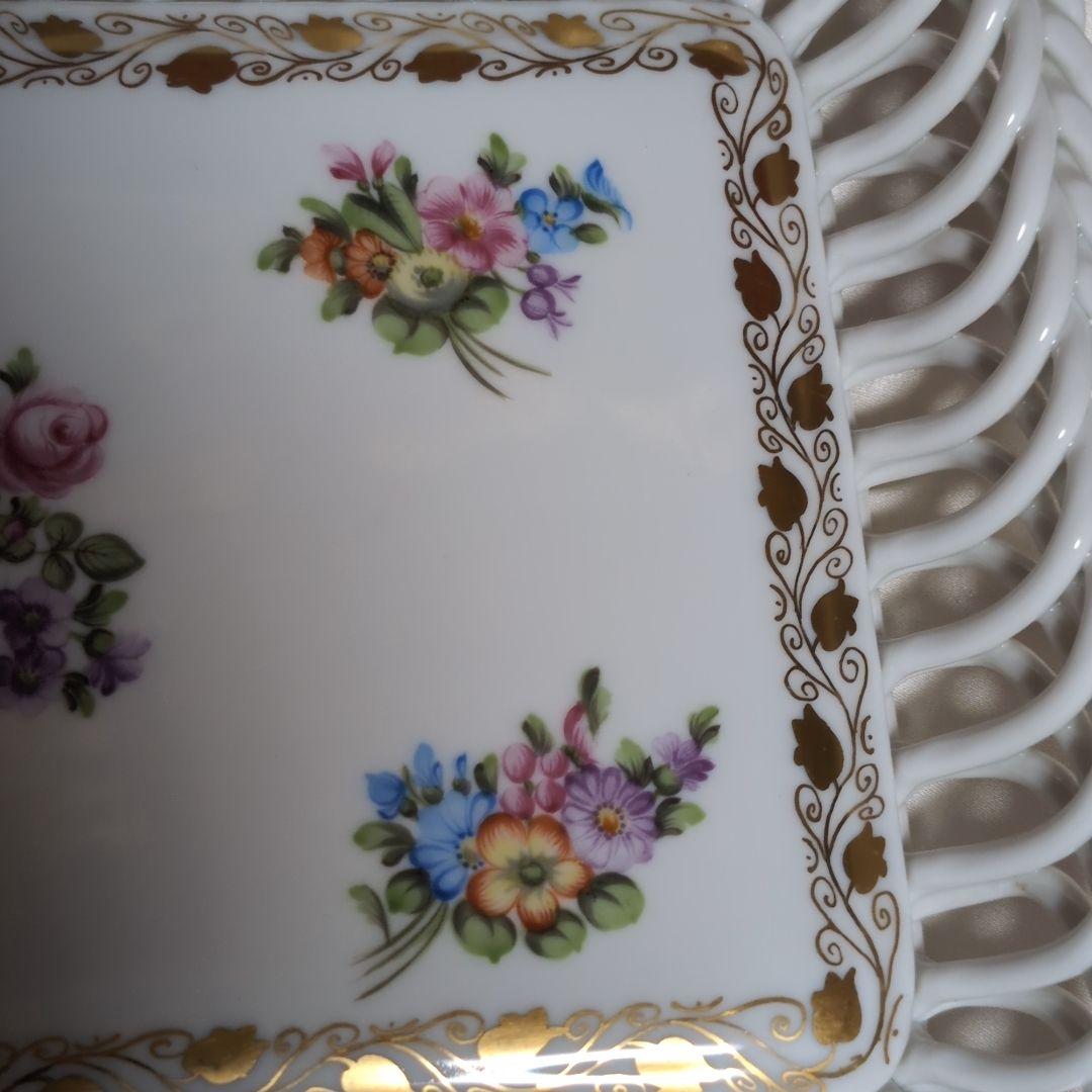 【綺麗♪】　HEREND ヘレンド 透かし編み ヌードルワーク トレイ