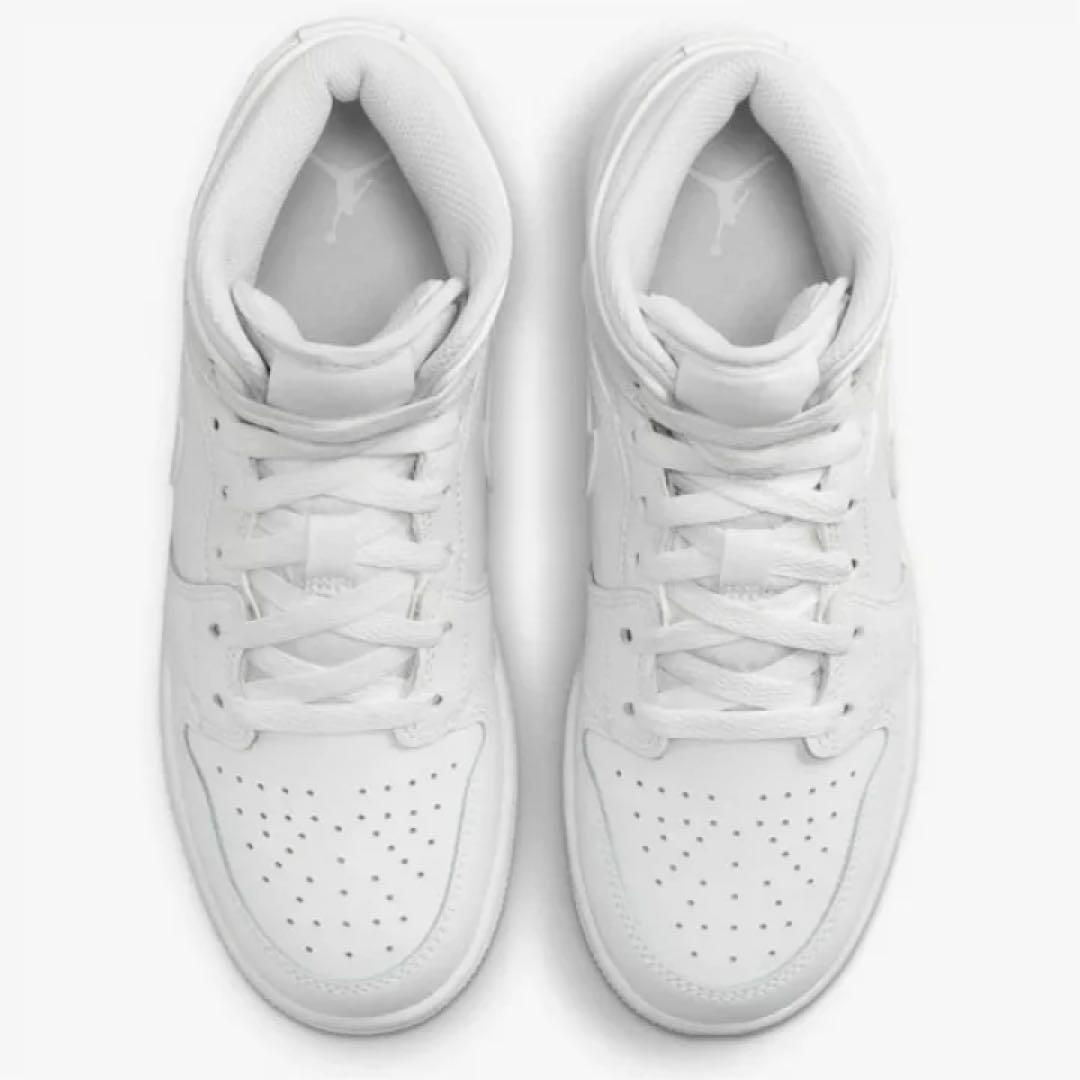 新品　ナイキ　エアジョーダン1MID GS 23㎝