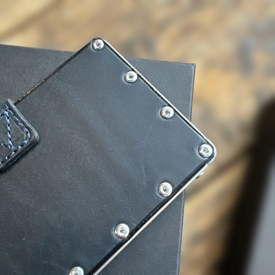 エアロコンセプト　カードケース・名刺入れ　新品・未使用品　箱付き　カラーNAVY