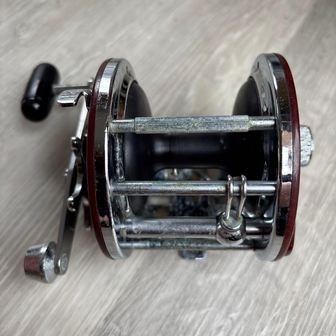 Dynamic ST-60 両軸リール