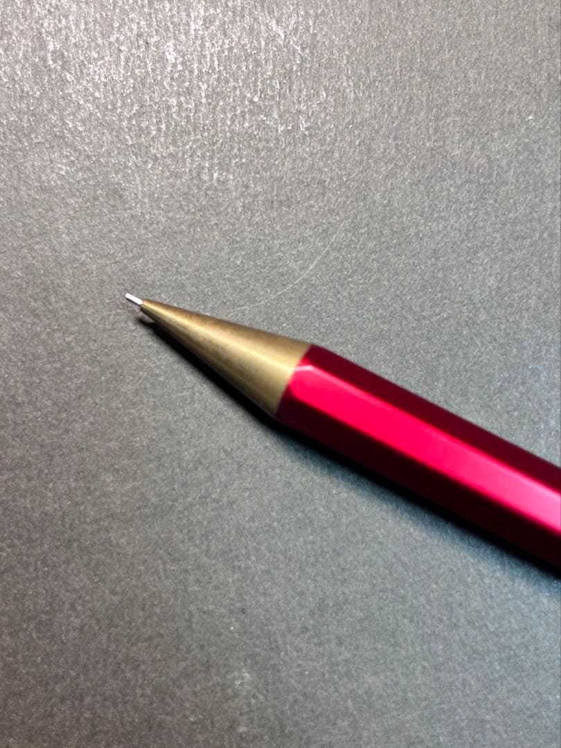 カヴェコスペシャル レッド 0.5mm