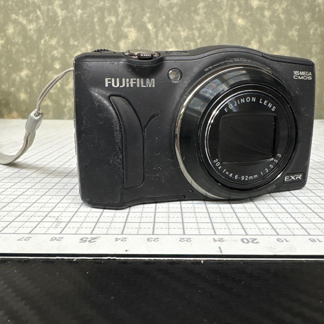 FUJIFILM FinePix F800EXR ブラック