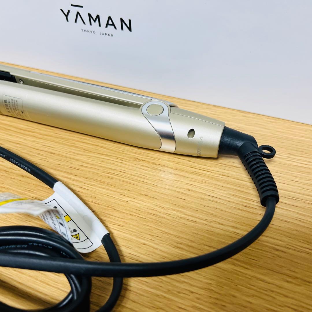 【匿名発送】ヤーマンスムースアイロンフォトイオン（ストレートアイロン）