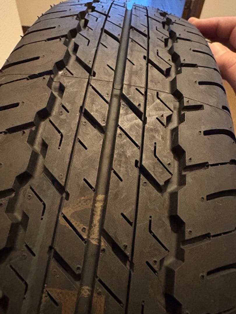 ジムニーシエラ　純正　スペアタイヤ