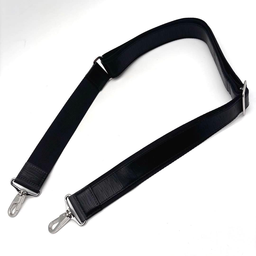 ✨極美品✨タグ付✨ペッレモルビダ　キャピターノ　2way　B4可　保存袋付き　黒