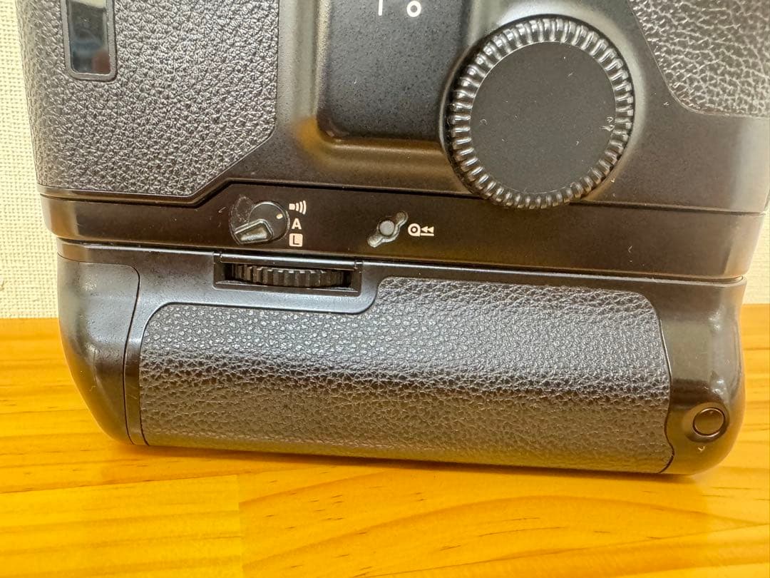 Canonキャノン EOS-1N HS フィルムカメラボディ　動作品