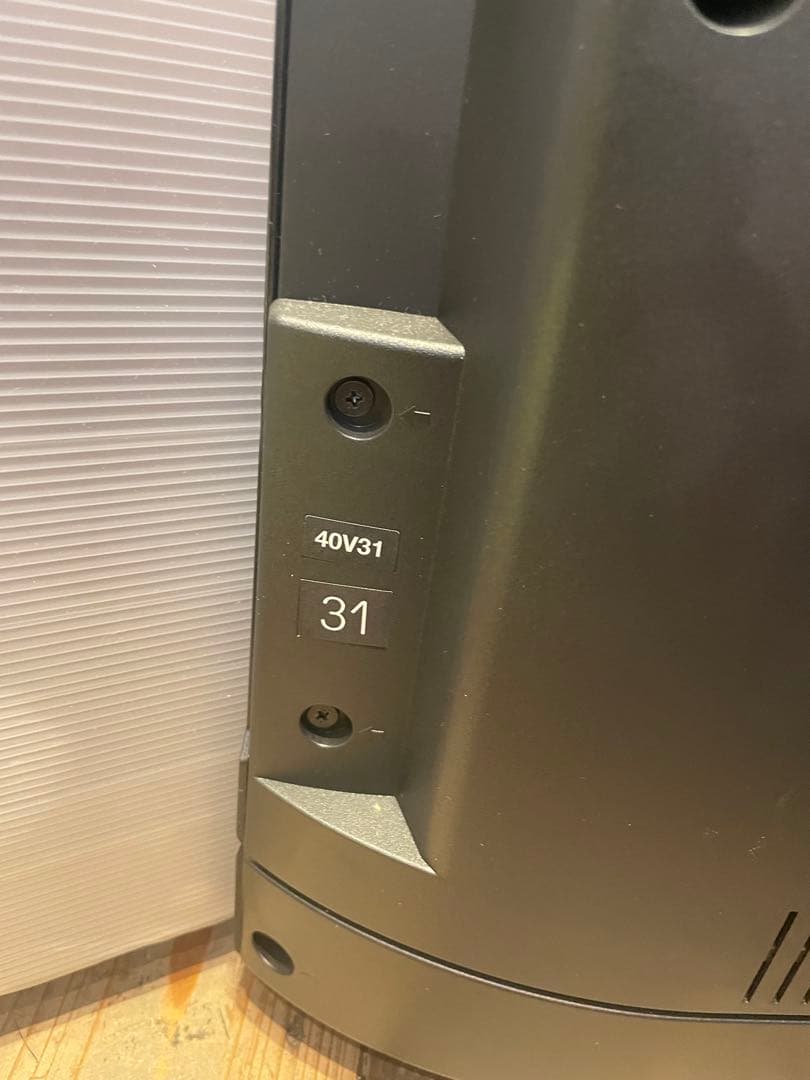 東芝　TOSHIBA 液晶テレビ　40インチ　本体　稼動品　リモコン付　映像機器