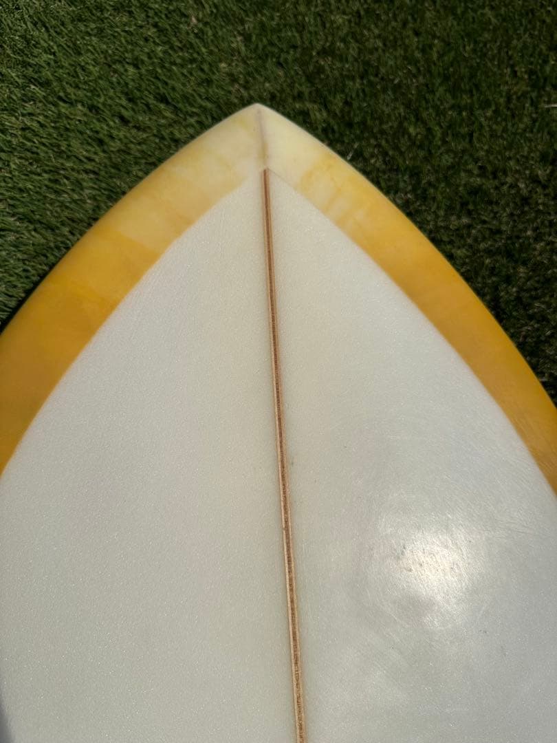 デッドクークス　フィッシュサーフボードRiches 5’2 キャプテンフィン付き