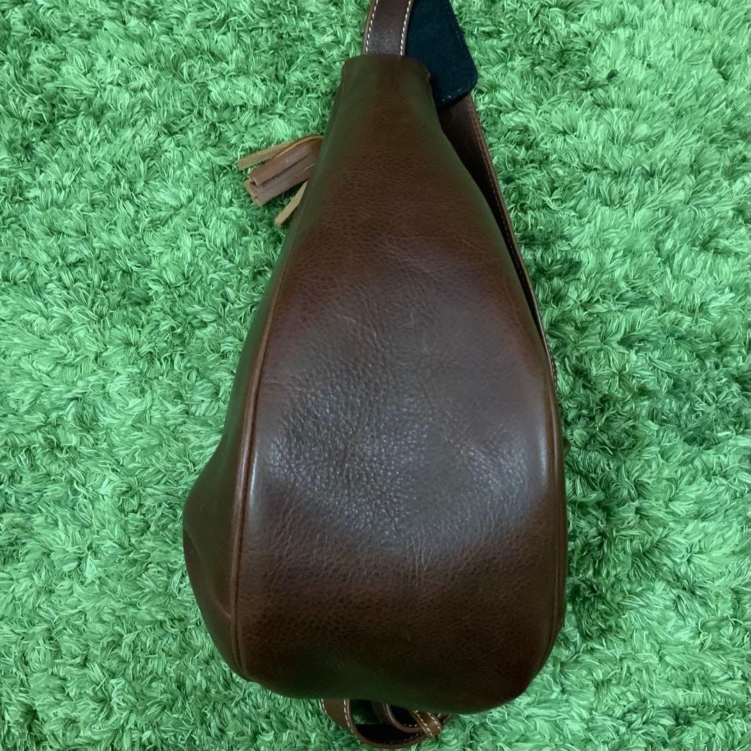 美品！ 札幌革職人館 LS レザーステーションサッポロ 本革 ボディーバッグ